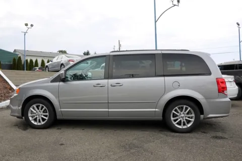 More photos of 2016 Dodge Grand Caravan SXT at South Tacoma Auto, WA