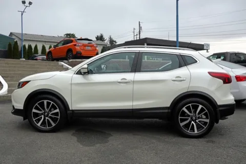 Another view of 2017 Nissan Rogue Sport SL for sale in Tacoma, WA at South Tacoma Auto