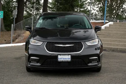 Photos of 2023 Chrysler Pacifica Touring L for sale in Tacoma, WA at South Tacoma Auto