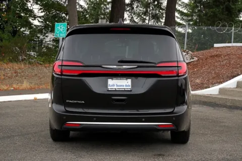 More photos of 2023 Chrysler Pacifica Touring L at South Tacoma Auto, WA