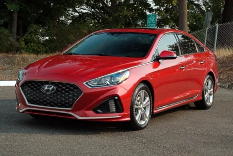More photos of 2018 Hyundai Sonata Sport at South Tacoma Auto, WA