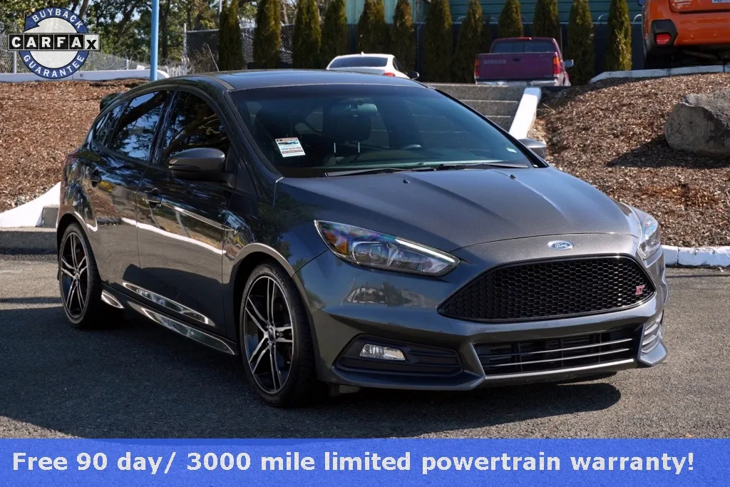 Gray 2018 Ford Focus ST for sale in Tacoma, WA