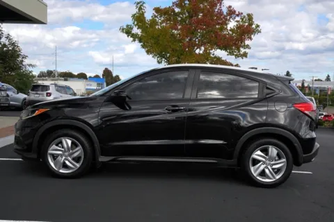 More photos of 2020 Honda HR-V EX-L at South Tacoma Auto, WA