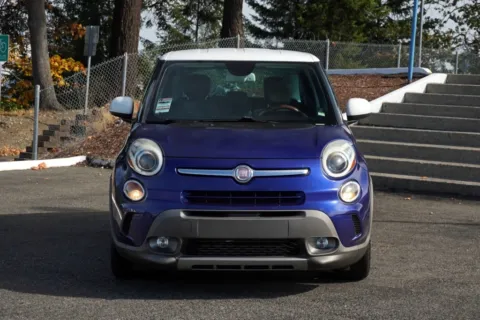 Photos of 2015 Fiat 500L Trekking for sale in Tacoma, WA at South Tacoma Auto