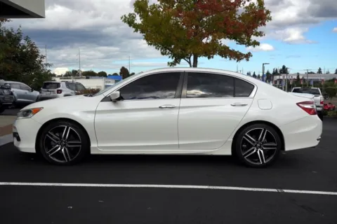Another view of 2017 Honda Accord Sport for sale in Tacoma, WA at South Tacoma Auto