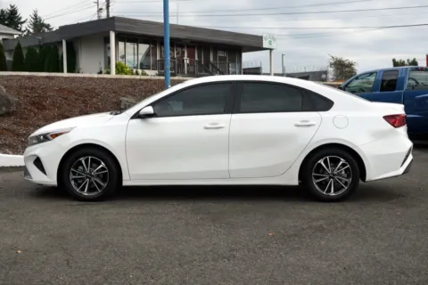 More photos of 2023 Kia Forte LXS at South Tacoma Auto, WA