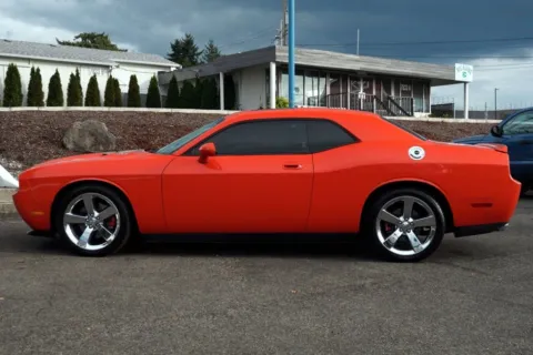 More photos of 2009 Dodge Challenger R/T at South Tacoma Auto, WA
