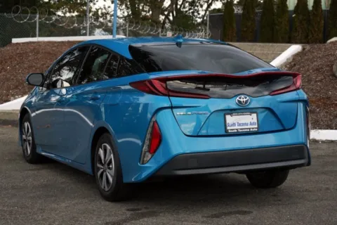 More photos of 2018 Toyota Prius Prime Premium at South Tacoma Auto, WA