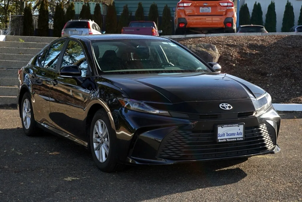 Black 2025 Toyota Camry SE for sale in Tacoma, WA