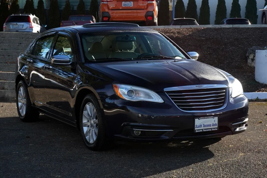 2014 Chrysler 200