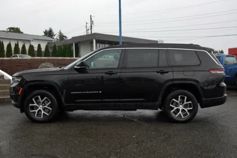 More photos of 2024 Jeep Grand Cherokee L Limited at South Tacoma Auto, WA