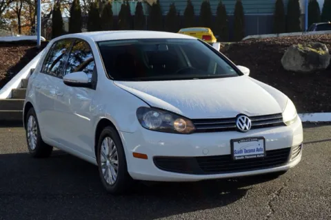 White 2011 Volkswagen Golf 2.5L for sale in Tacoma, WA