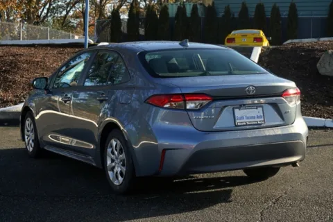 More photos of 2024 Toyota Corolla LE at South Tacoma Auto, WA