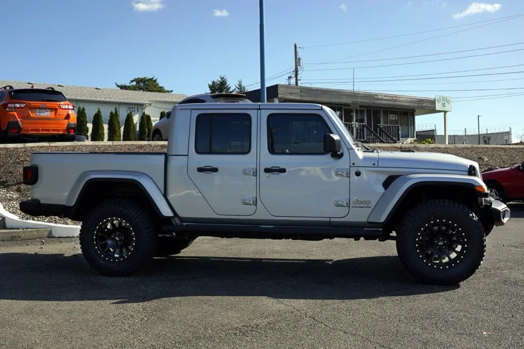 2023 Jeep Gladiator Overland - Photo 7