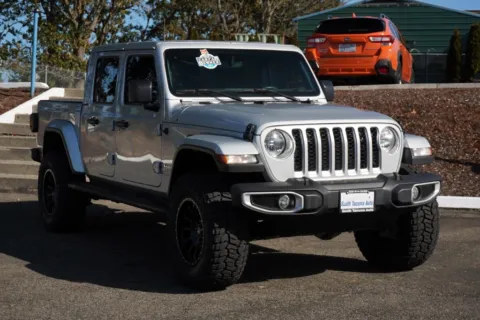 Silver 2023 Jeep Gladiator Overland for sale in Tacoma, WA