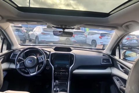 More photos of 2021 Subaru Ascent Limited at South Tacoma Auto, WA