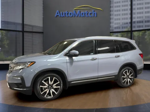 More photos of 2022 Honda Pilot Touring w/Rear Captain's Chairs at AutoMatch, UT