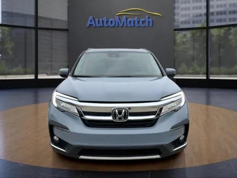 Photos of 2022 Honda Pilot Touring w/Rear Captain's Chairs for sale in Orem, UT at AutoMatch