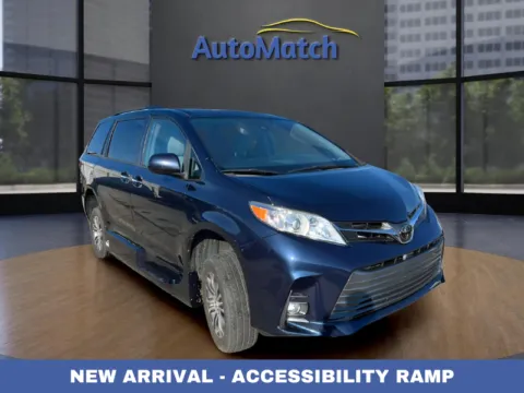Blue 2019 Toyota Sienna XLE 8-Passenger for sale in Orem, UT