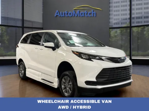 White 2024 Toyota Sienna LE 5-Passenger for sale in Orem, UT