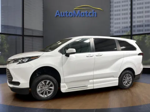 More photos of 2024 Toyota Sienna LE 8-Passenger at AutoMatch, UT