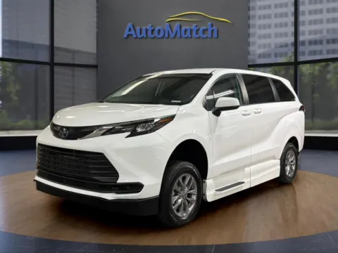 More photos of 2024 Toyota Sienna LE 5-Passenger at AutoMatch, UT