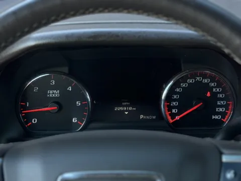 More photos of 2015 GMC Yukon XL Denali at AutoMatch, UT