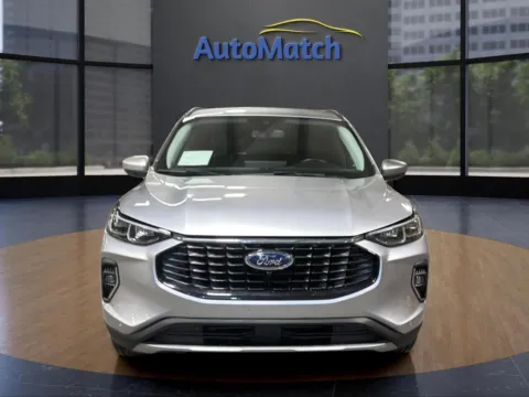 More photos of 2023 Ford Escape Platinum at AutoMatch, UT