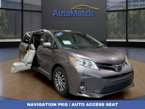 Gray 2019 Toyota Sienna XLE 7-Passenger for sale in Orem, UT