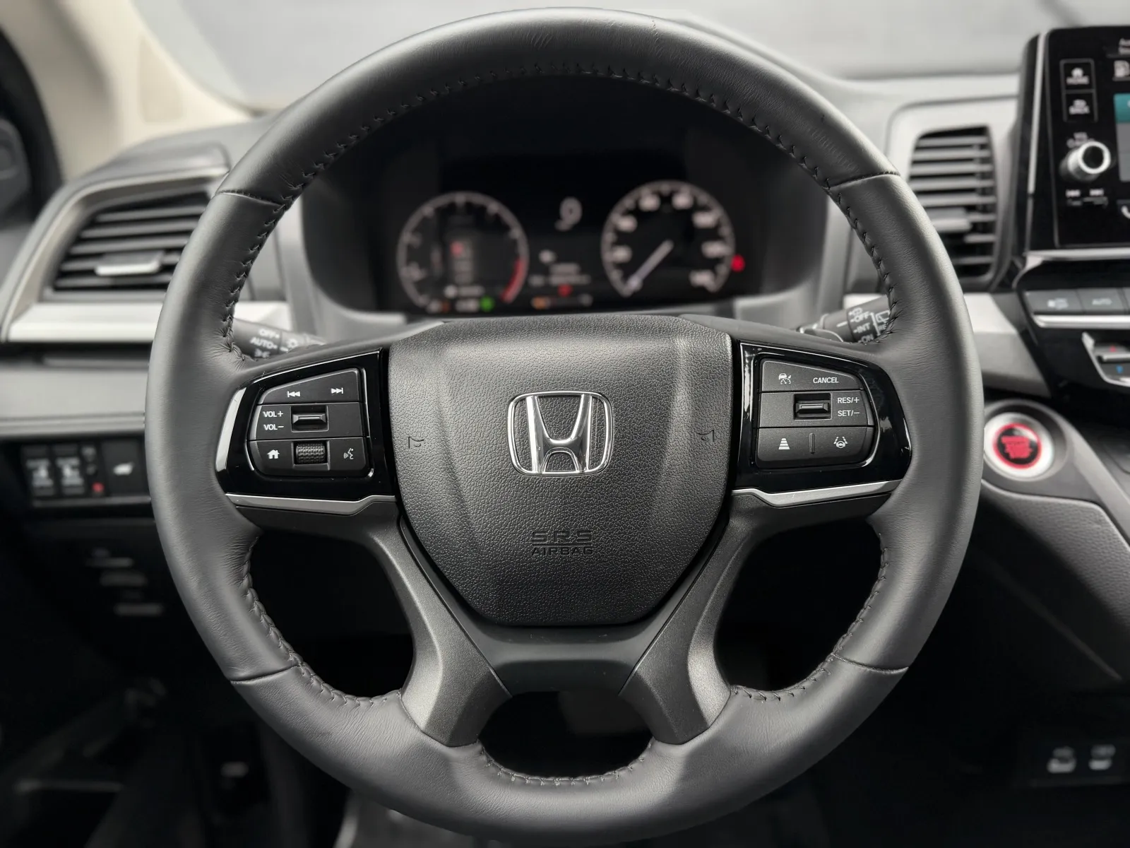 More photos of 2025 Honda Odyssey EX-L at AutoMatch, UT