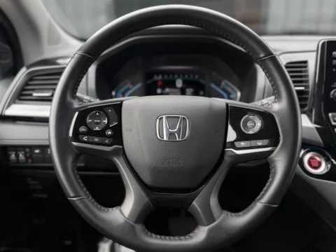 Photos of 2024 Honda Odyssey Touring for sale in Orem, UT at AutoMatch