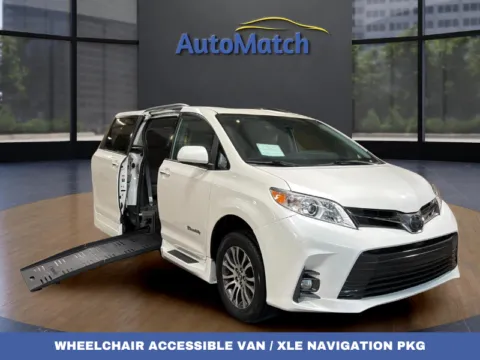 White 2019 Toyota Sienna XLE 7-Passenger for sale in Orem, UT