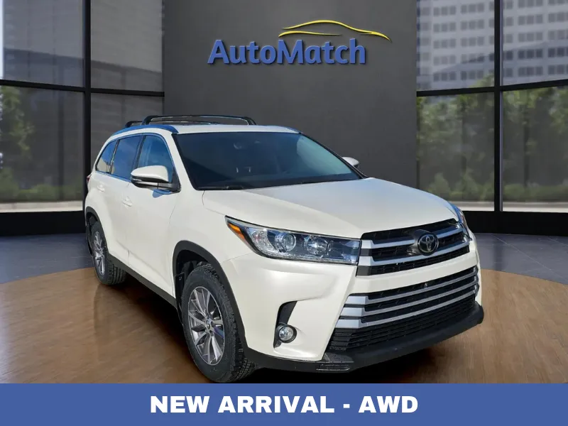 White 2019 Toyota Highlander XLE for sale in Orem, UT