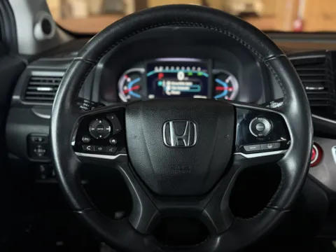 More photos of 2021 Honda Pilot SE at AutoMatch, UT