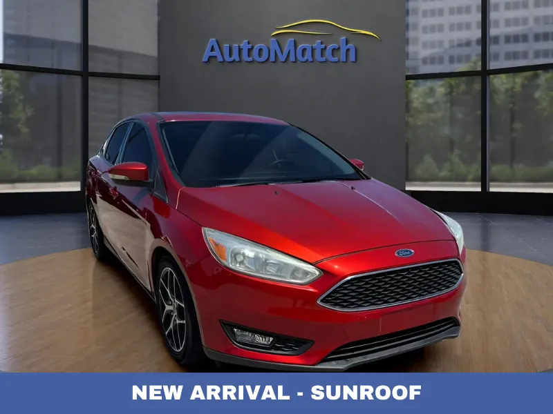 2018 Ford Focus Sedan SEL's photo