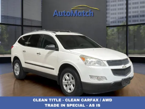 White 2011 Chevrolet Traverse LS for sale in Orem, UT