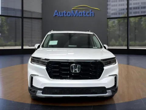 Photos of 2025 Honda Pilot Elite for sale in Orem, UT at AutoMatch