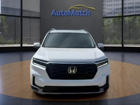Photos of 2025 Honda Pilot Elite for sale in Orem, UT at AutoMatch