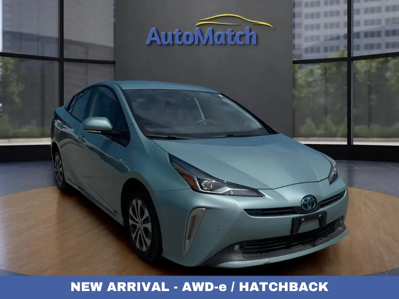 2021 Toyota Prius LE AWD-e's photo