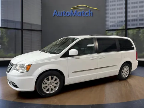 More photos of 2016 Chrysler Town and Country Touring at AutoMatch, UT