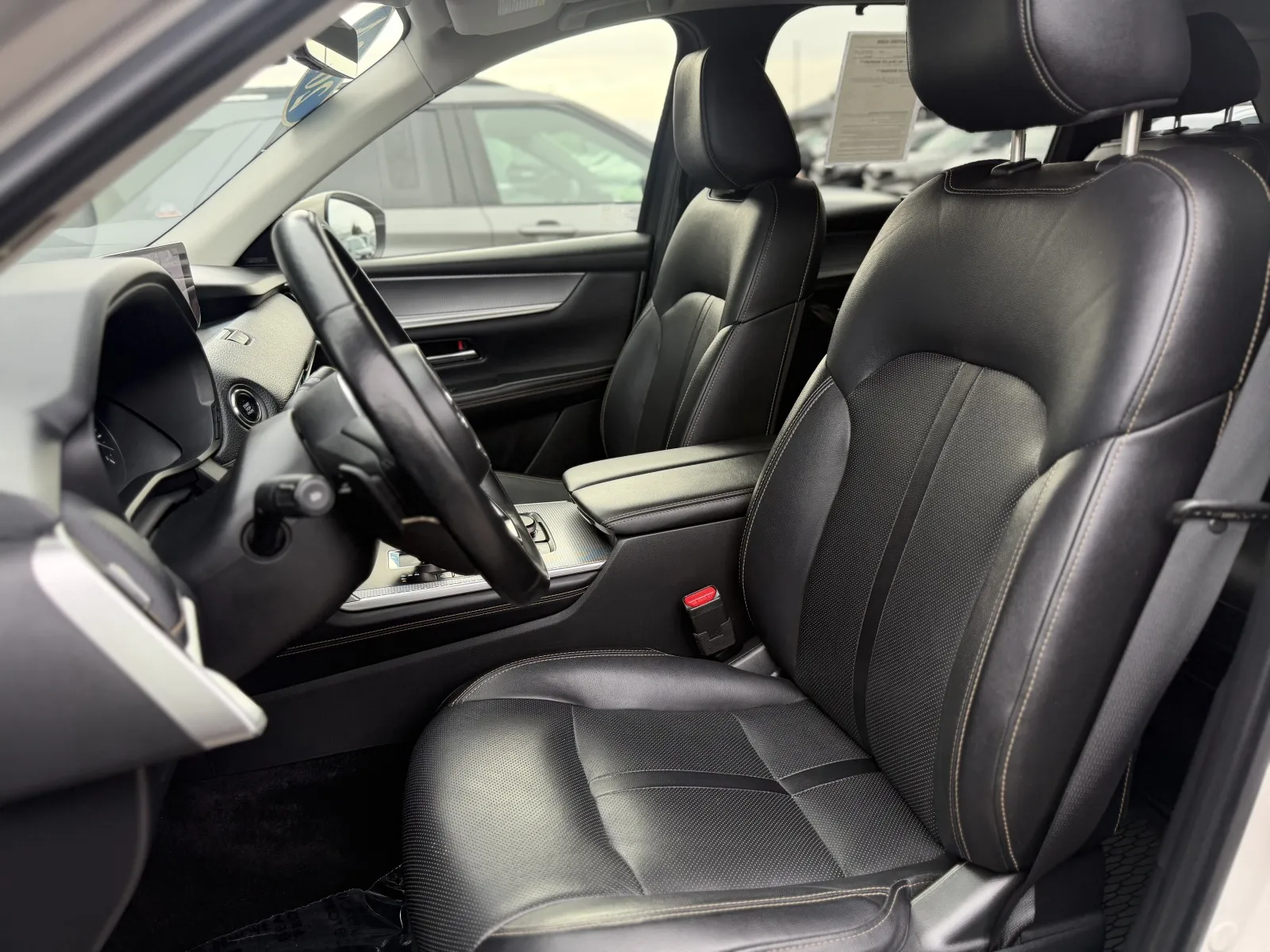 Photos of 2024 Mazda CX-90 3.3 Turbo Premium for sale in Orem, UT at AutoMatch
