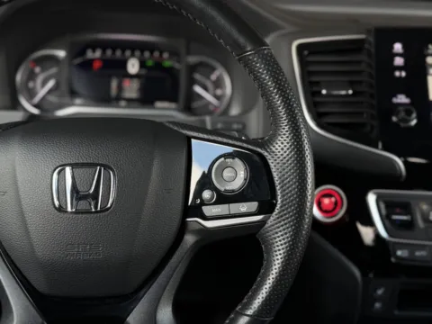 More photos of 2022 Honda Passport Elite at AutoMatch, UT