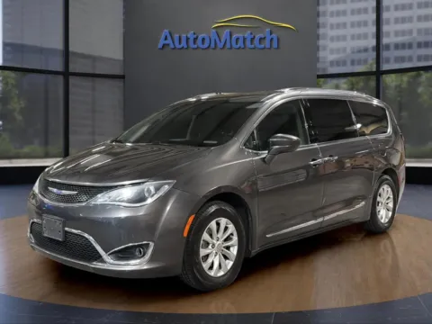 More photos of 2019 Chrysler Pacifica Touring L at AutoMatch, UT