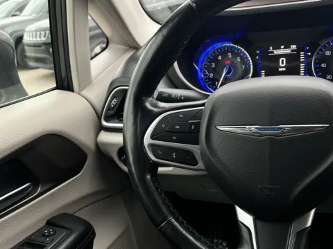 Another view of 2019 Chrysler Pacifica Touring L for sale in Orem, UT at AutoMatch