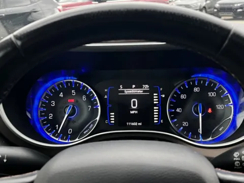 More photos of 2019 Chrysler Pacifica Touring L at AutoMatch, UT