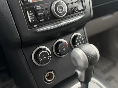 More photos of 2011 Nissan Rogue S at AutoMatch, UT