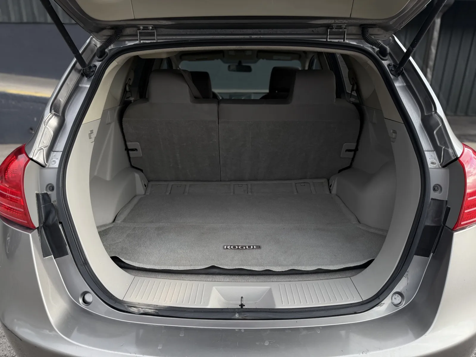 More photos of 2011 Nissan Rogue S at AutoMatch, UT