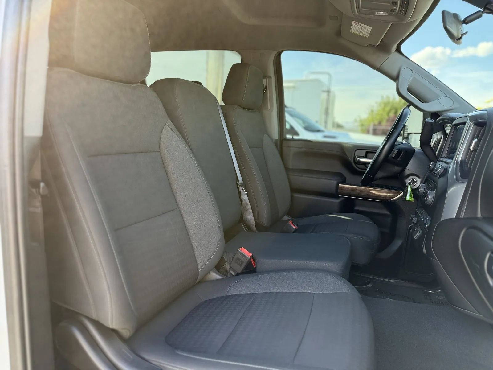 2023 Chevrolet Silverado 2500HD LT - Photo 19