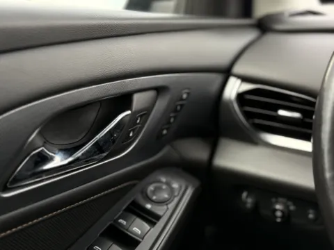 More photos of 2021 Chevrolet Traverse Premier at AutoMatch, UT