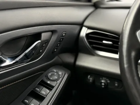 More photos of 2021 Chevrolet Traverse Premier at AutoMatch, UT